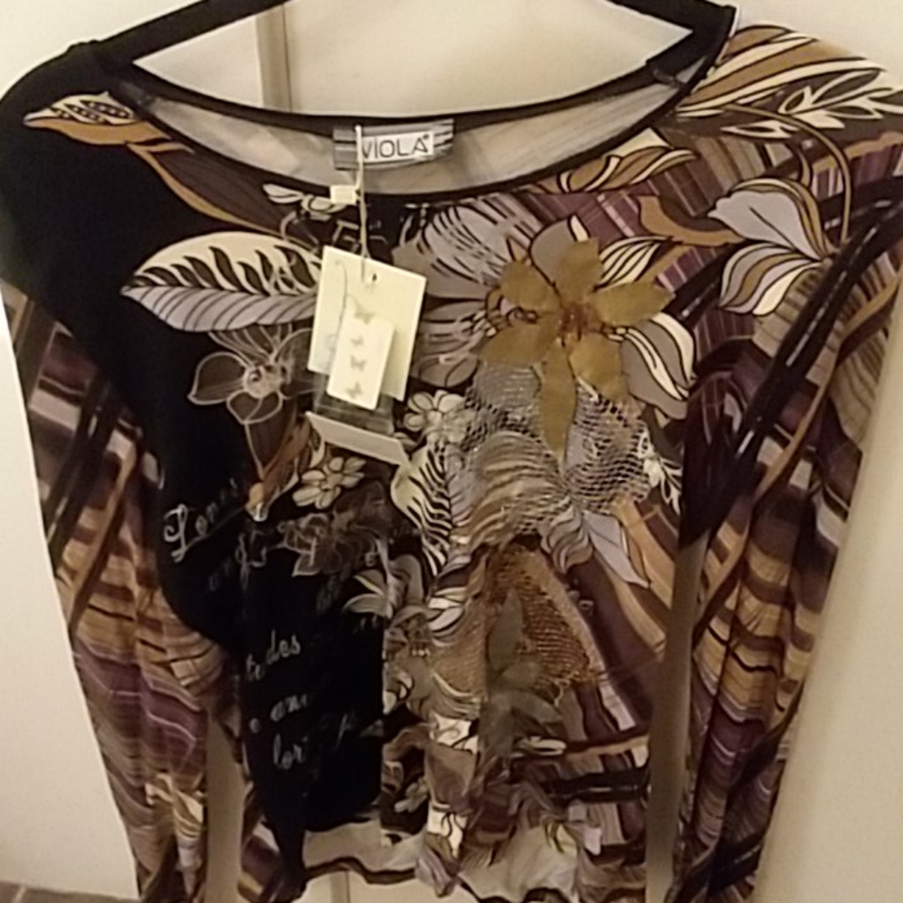 Long sleeve shirt